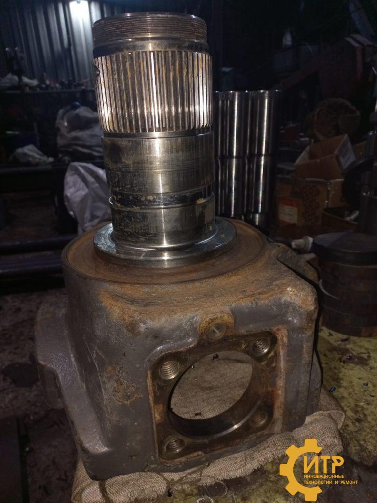 Поворотный кулак экскаватора Volvo EW180G